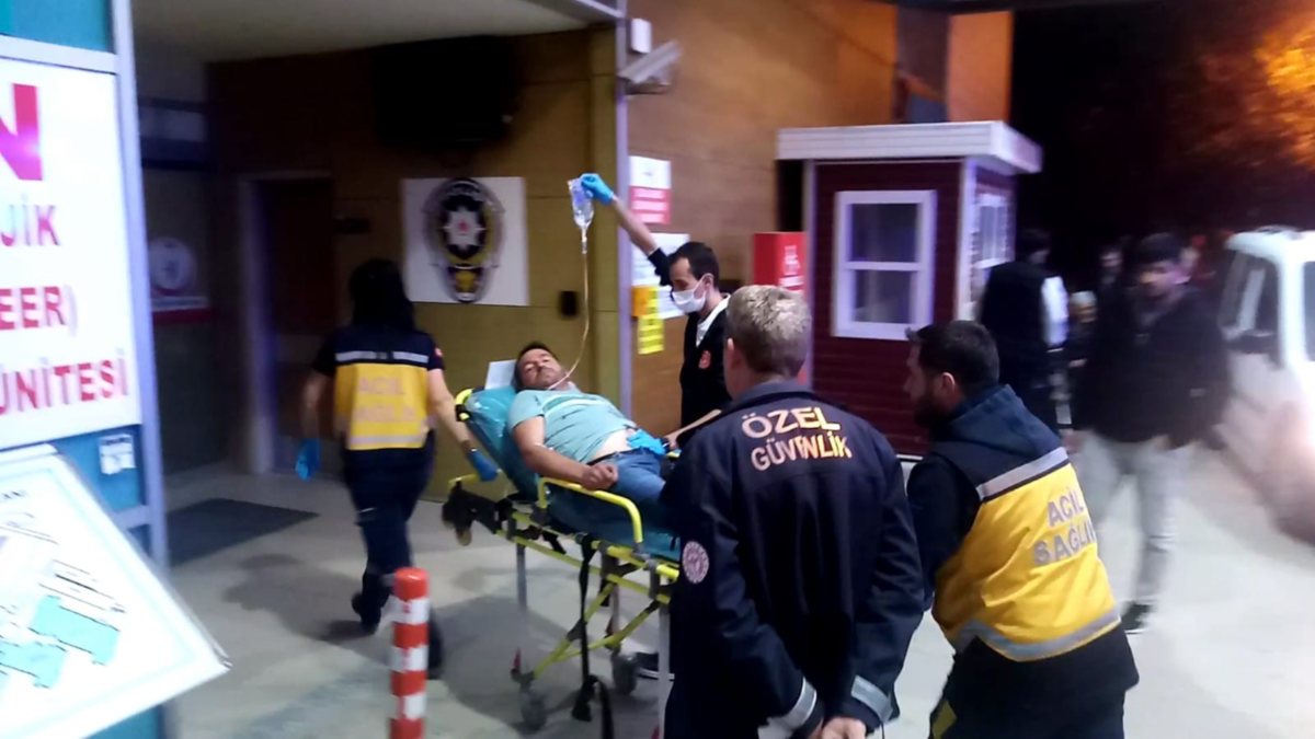 Bursa’da iki grup arasında bıçaklı kavga: 2 yaralı