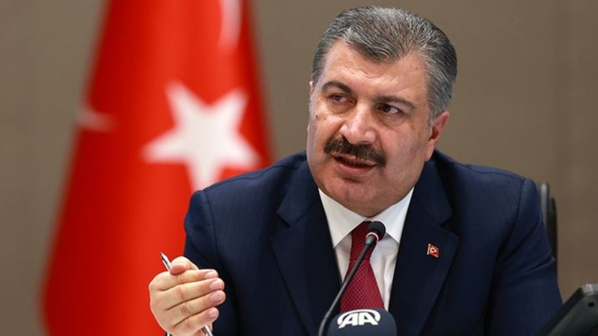 Fahrettin Koca’dan İzmir’de bir aile hekiminin darbedilmesine tepki