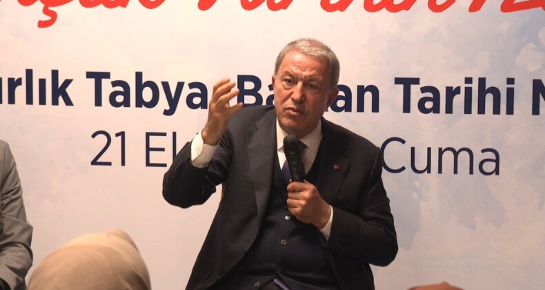 Hulusi Akar:  Türkiye’nin bekası için uçak da tank da yapacağız