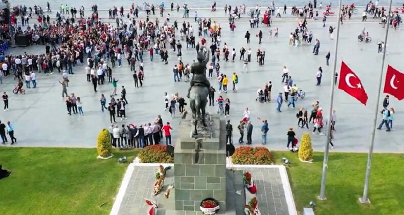 İzmir Büyükşehir’den Cumhuriyet’in kazanımları videosu