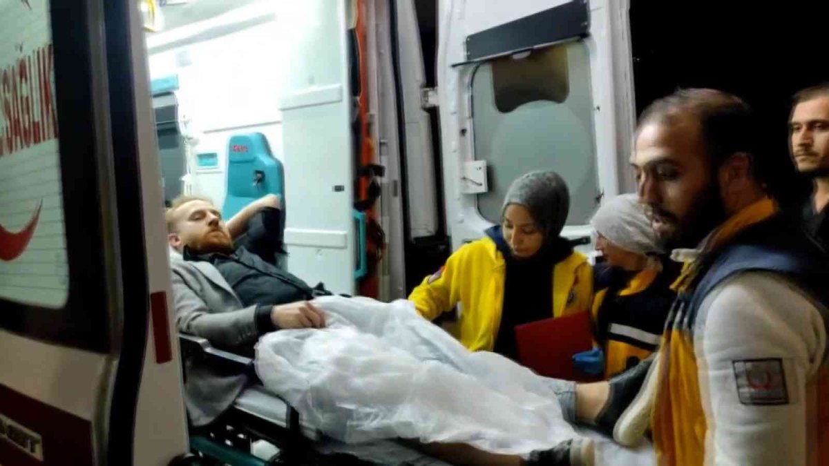 Kocaeli’de düğünde başlayan kavga kanlı bitti: 3 yaralı