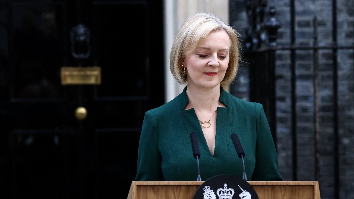 Liz Truss’un telefonunun Ruslar tarafından hacklendiği iddia edildi