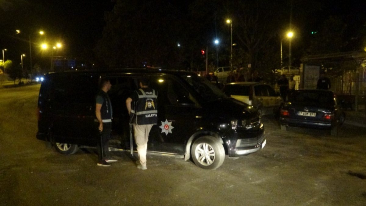 Malatya’da husumetliler arasında silahlı kavga: 2 yaralı