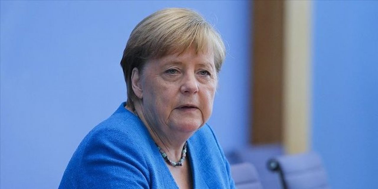 Merkel’e mülteci ödülü