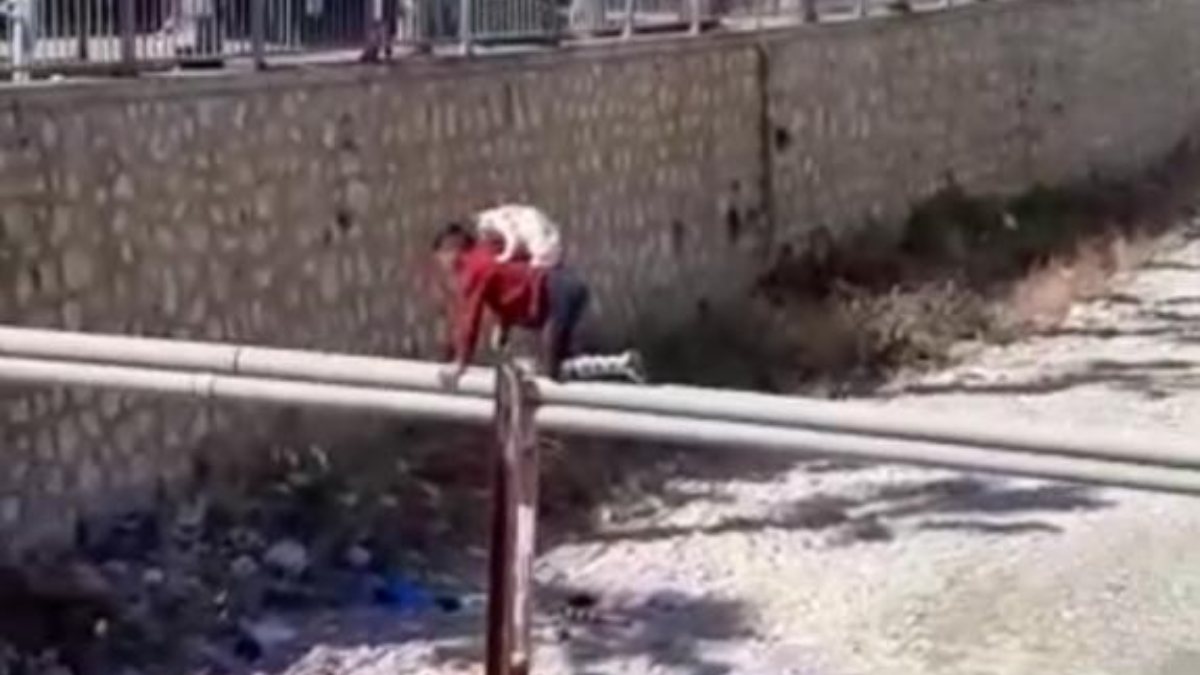 Mersin’de 12 yaşındaki Suriyeli çocuktan cesur davranış