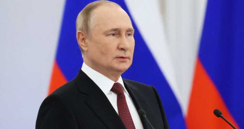 Vladimir Putin, Ukrayna’dan ilhaklarla ilgili anlaşmaları onayladı