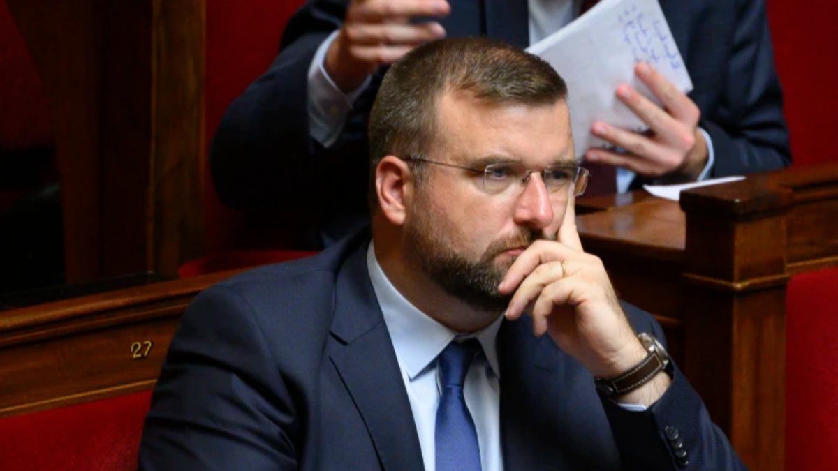 Fransız vekil Fournas’ın “ırkçılık” cezası belli oldu