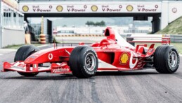Michael Schumacher’in aracına rekor fiyat