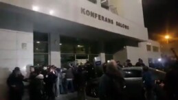 ODTÜ’lüler Ankara Büyükşehir Belediyesi’nin binasını bastı