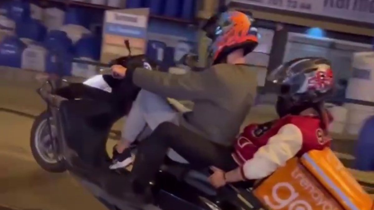 Pendik’te motokuryenin tek teker üstündeki yolculuğu