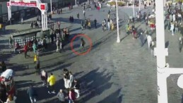 Son dakika… İstiklal Caddesi’ni kana bulayan teröristin yeni görüntüleri ortaya çıktı… Bombayı bıraktığı anlar kemarada!