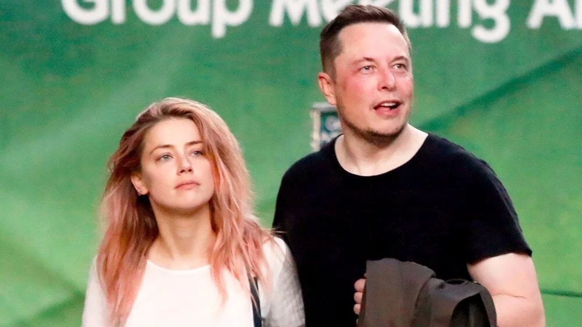 Twitter’ın patronu Elon Musk, eski sevgilisinin Twitter hesabını kapattı