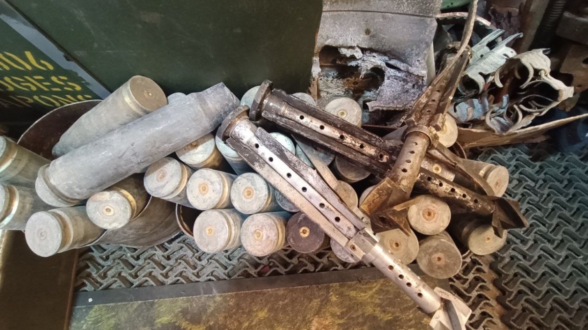 Ukrayna’da Rusya’ya ait askeri malzemeler satışa çıkarıldı