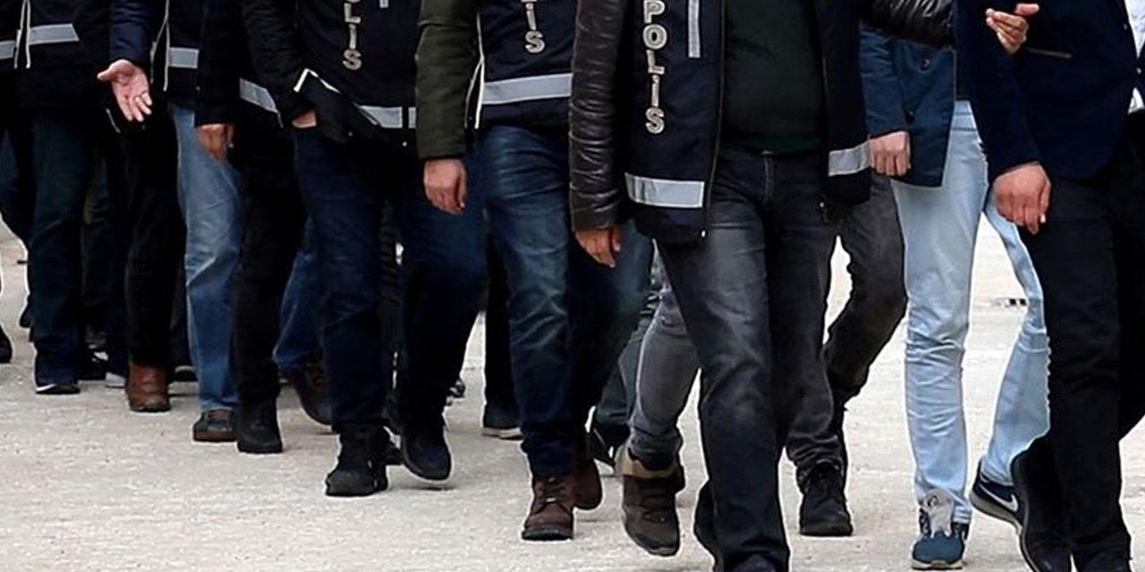 Uyuşturucu operasyonunda 22 gözaltı: 14’ü infaz koruma memuru