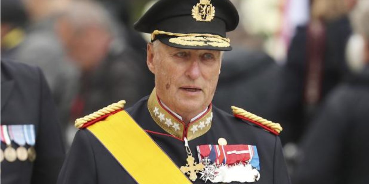 Norveç Kralı hastaneye kaldırıldı