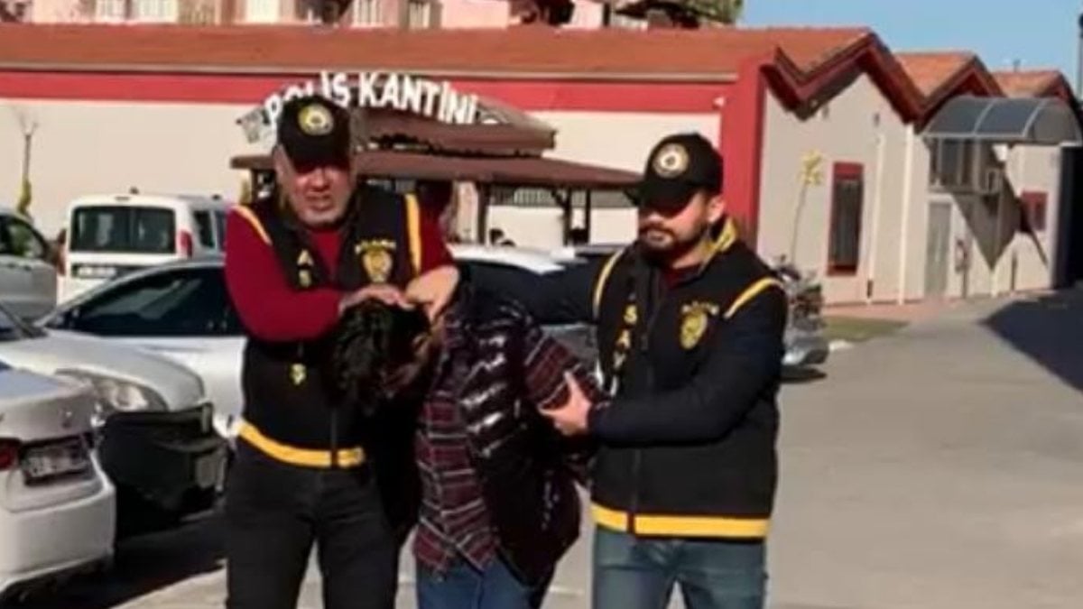 Adana’da eşcinsel uygulanmasından tanıştığı kişiyi gasbetti