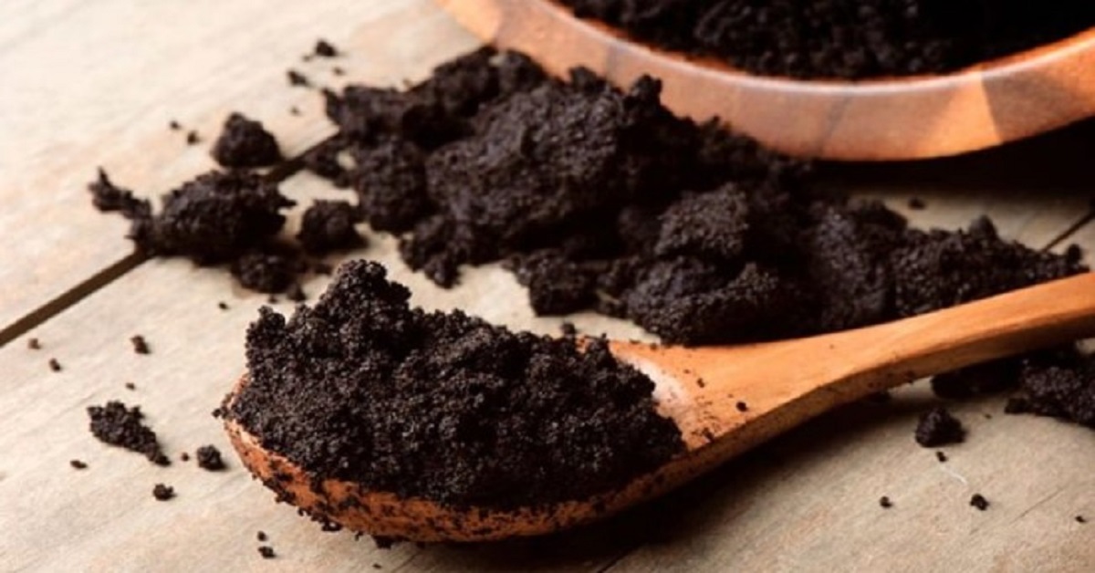 Demlikteki kalan çayla yapabileceklerinize çok şaşıracaksınız!