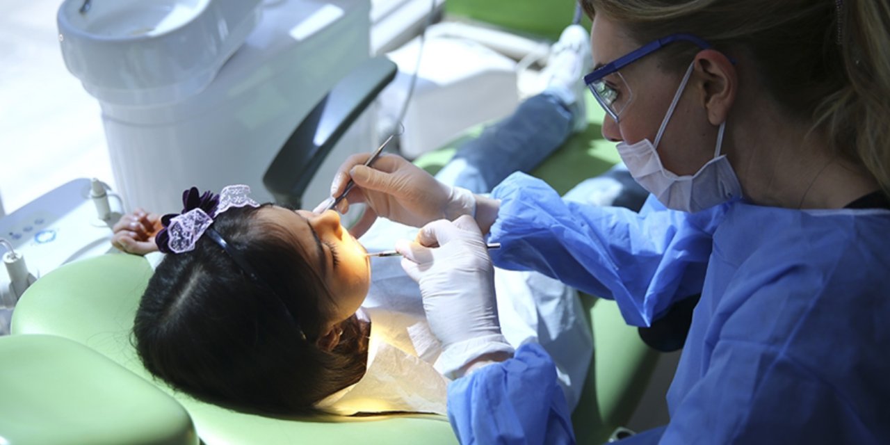 Diş hekimlerinin ücret tarifesine 4 ayda 2. zam