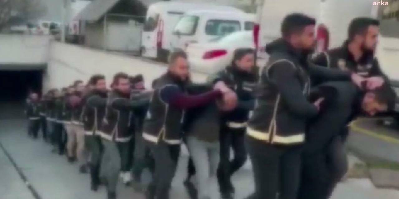 Ev hapsinde olması gerekirken çatışmadan çıktı