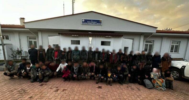 Gaziantep’te 59 düzensiz göçmen yakalandı: 5 organizatör tutuklandı