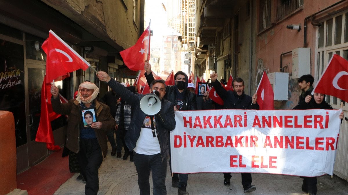 Hakkarili ailelerin evlat nöbeti 40’ıncı haftaya ulaştı