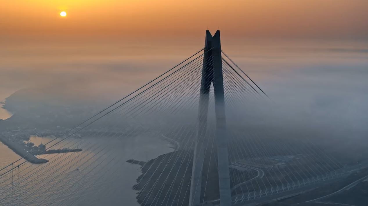 İstanbul’da vapur seferlerine sis engeli