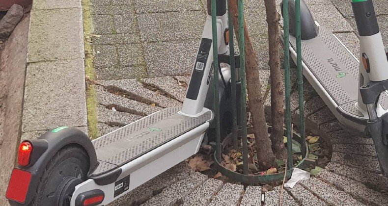 Kadıköy’de kaldırımdaki scooterlar toplanacak