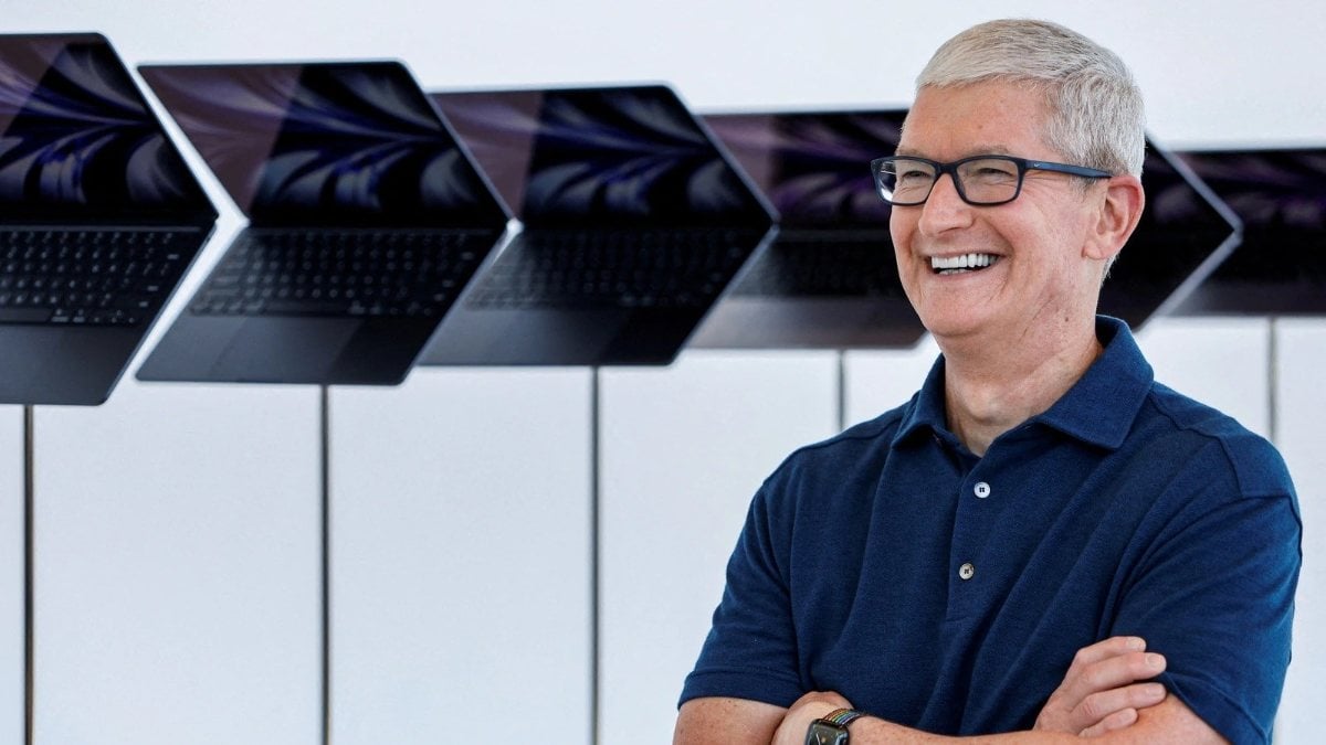 Tim Cook maaşını 35 milyon dolar azalttı