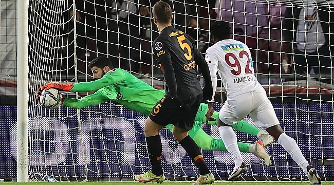 13 yıldır Galatasaray’daydı, ayrılıyor…