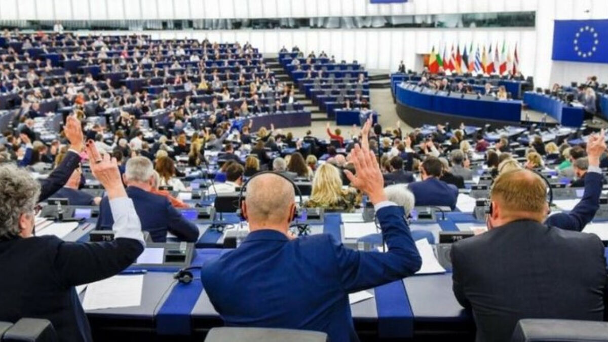 AB’den Rusya’ya 10’uncu yaptırım paketi