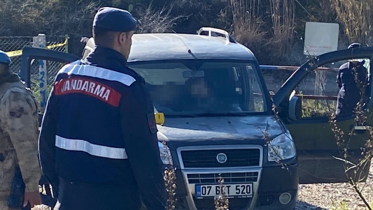 Antalya’da cinayet: 3 ölü, 1 yaralı