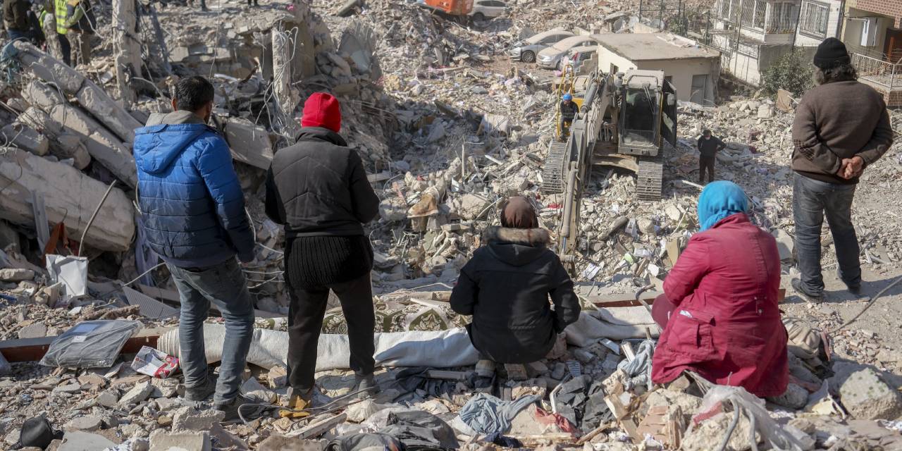 Buraya kadar dediler! Depremzedeler otellerden çıkarılıyor