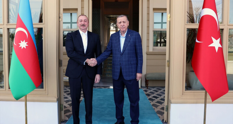 Cumhurbaşkanı Erdoğan, İlham Aliyev ile bir araya geldi