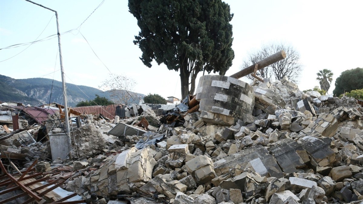 Depremle ilgili provokatif paylaşım yapan 21 kişi tutuklandı