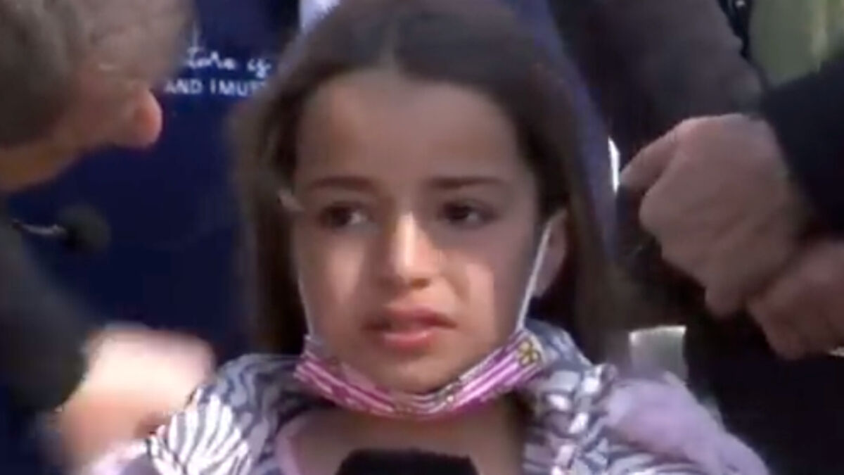 Halk TV’de skandal anlar! Depremzede çocuğu konuşturarak durumu ajite etmeye çalıştılar