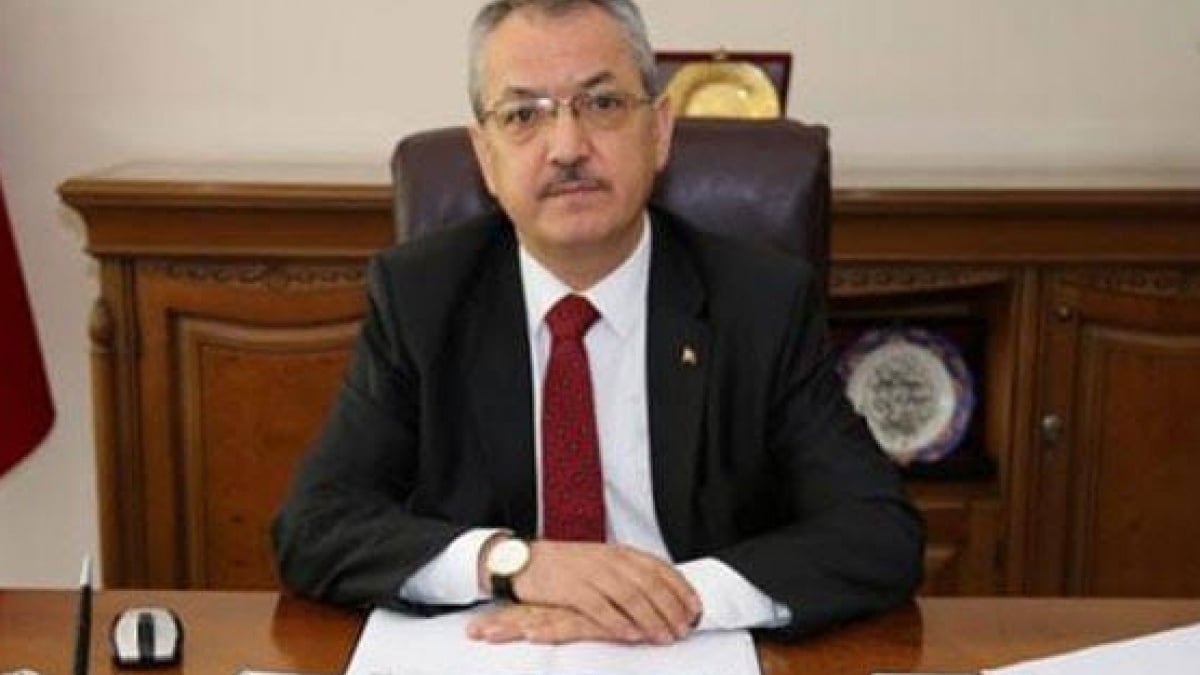 Hatay Müftüsü Ömer Faruk Bilgili depremde hayatını kaybetti