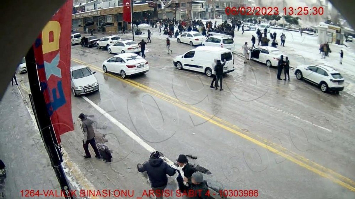 Malatya’da deprem anları KGYS kameralarına yansıdı