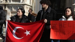 Türk öğrenciler Milano’da depremzedeler için seferber oldu