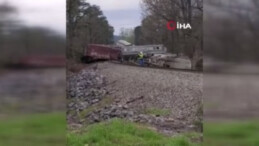 ABD’de tren kazası: 30 vagon raydan çıktı