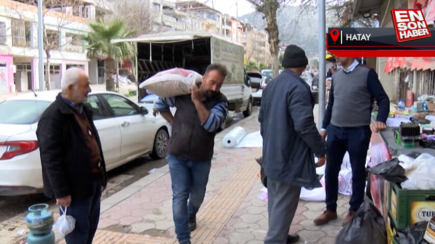 Hatay’da esnaf dükkanlarını açmaya başladı: Vatandaşlar büyük yoğunluk oluşturdu