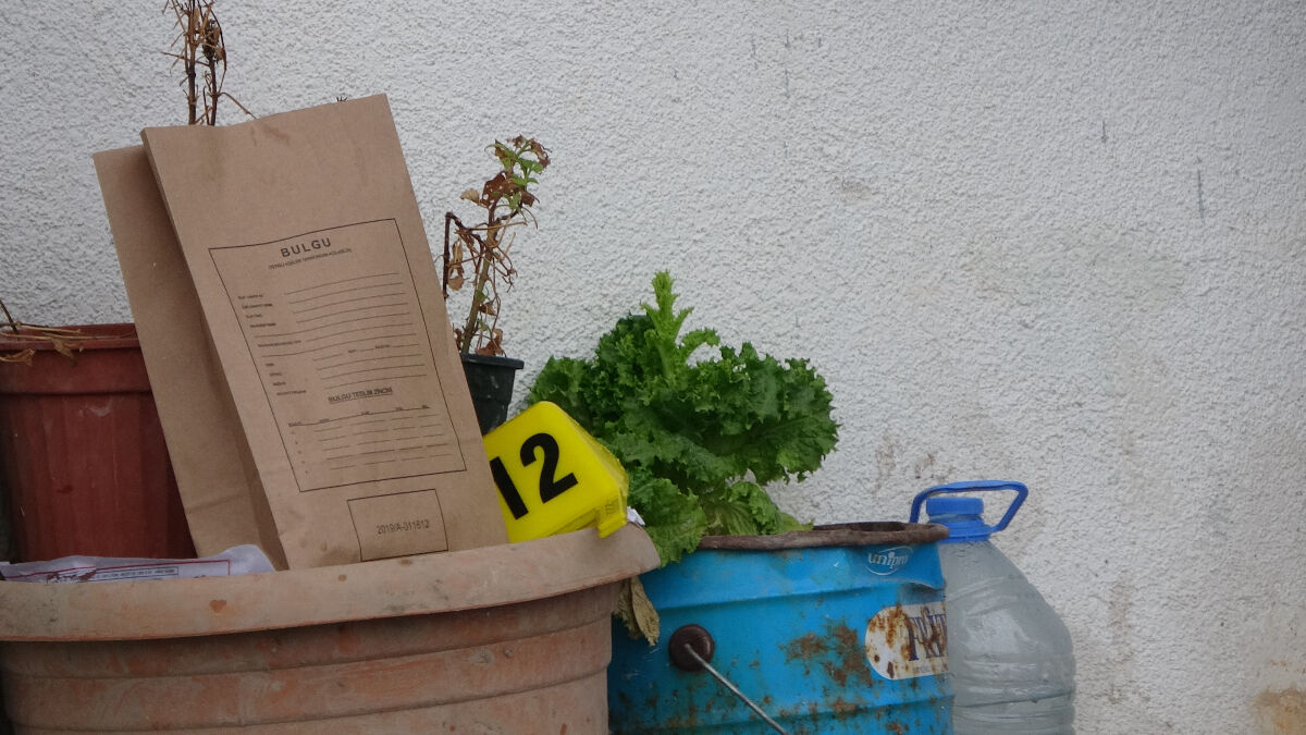 Kocaeli’de, kuzenini 6 el ateş ederek öldürdü