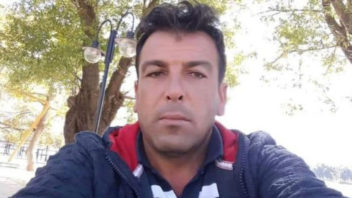 Manisa’da traktörle römork arasına sıkışan işçi hayatını kaybetti