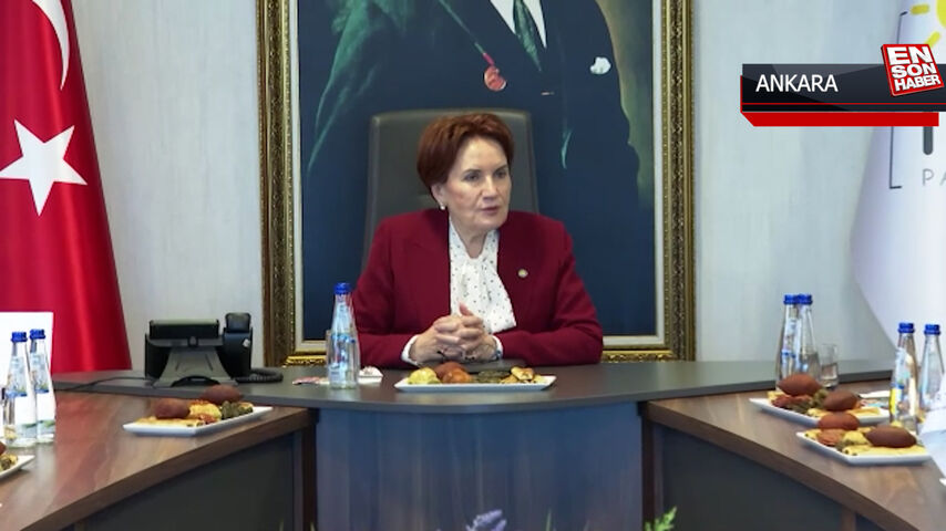 Meral Akşener, partisinin belediye başkanlarıyla bir araya geldi