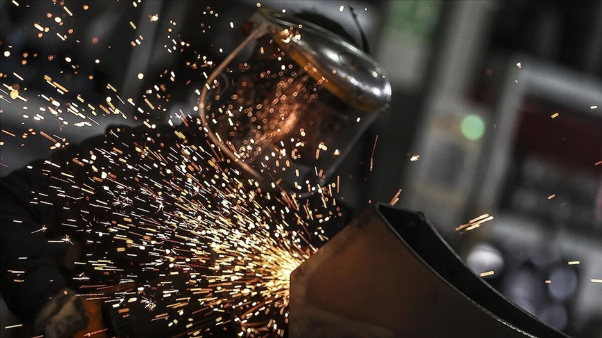 Ocak ayında sanayi üretimi yıllık yüzde 4,5 arttı