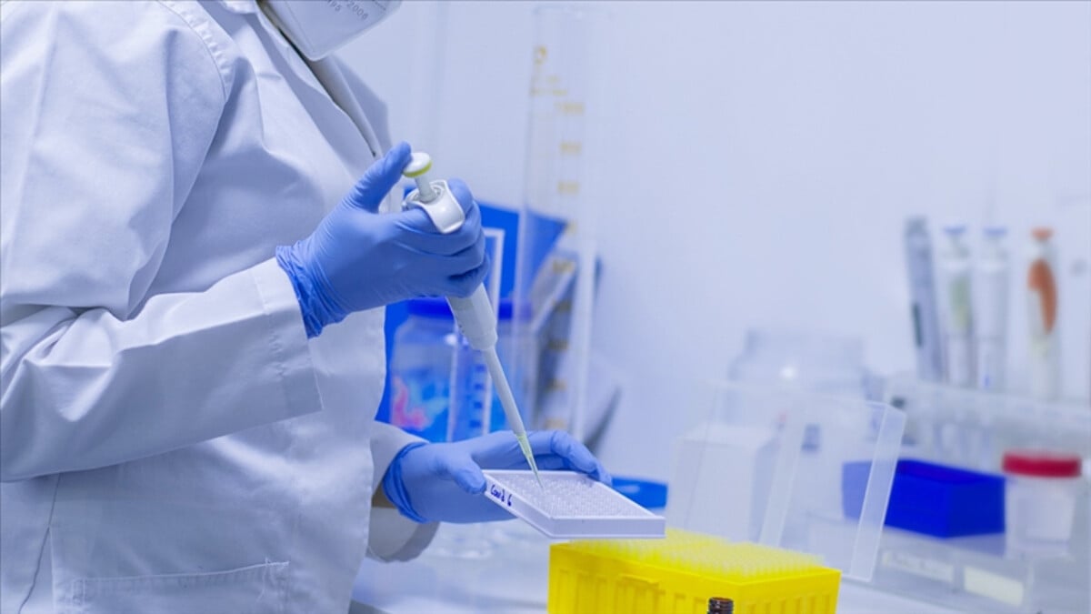 ABD’nin eski Ulusal İstihbarat Direktörü, Kovid-19’un laboratuvar sızıntısı olduğunu söyledi