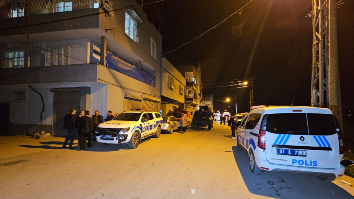 Adana’da komşu çocukların oynadığı silah ateş aldı: 1 ölü