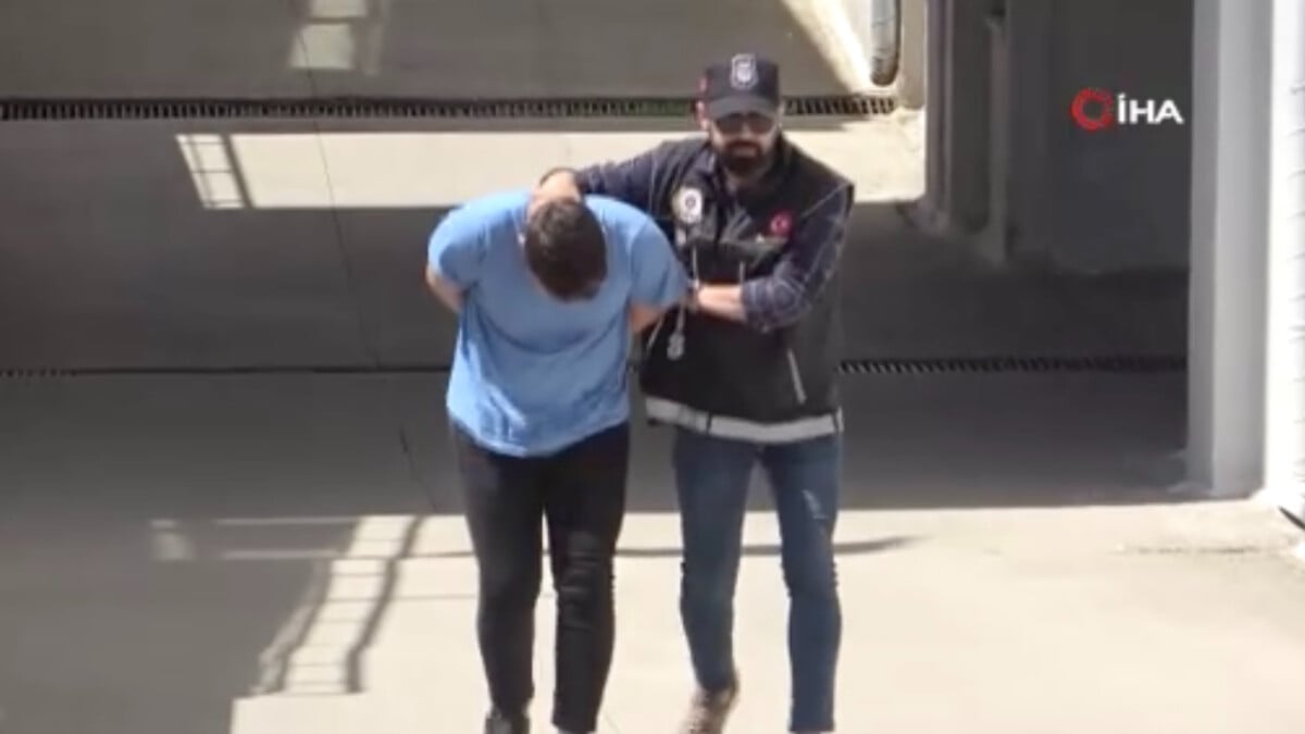 Adana’da valizinde uyuşturucu yakalattı: Savunmasıyla pes dedirtti