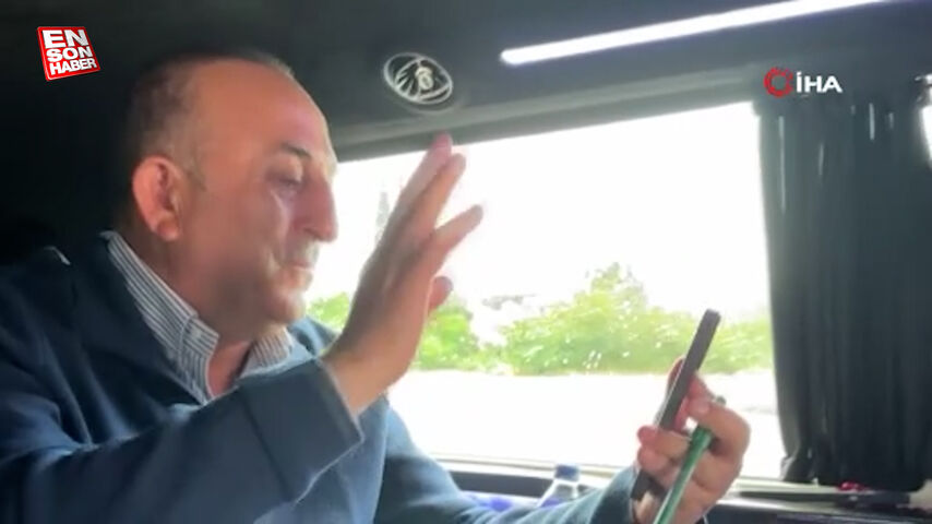 Bakan Mevlüt Çavuşoğlu, Sudan’dan tahliye edilen vatandaşlarla görüştü