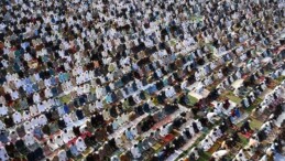 Bayram namazı ne zaman, saat kaçta kılınacak? 2023 il il Ramazan Bayramı namaz vakitleri