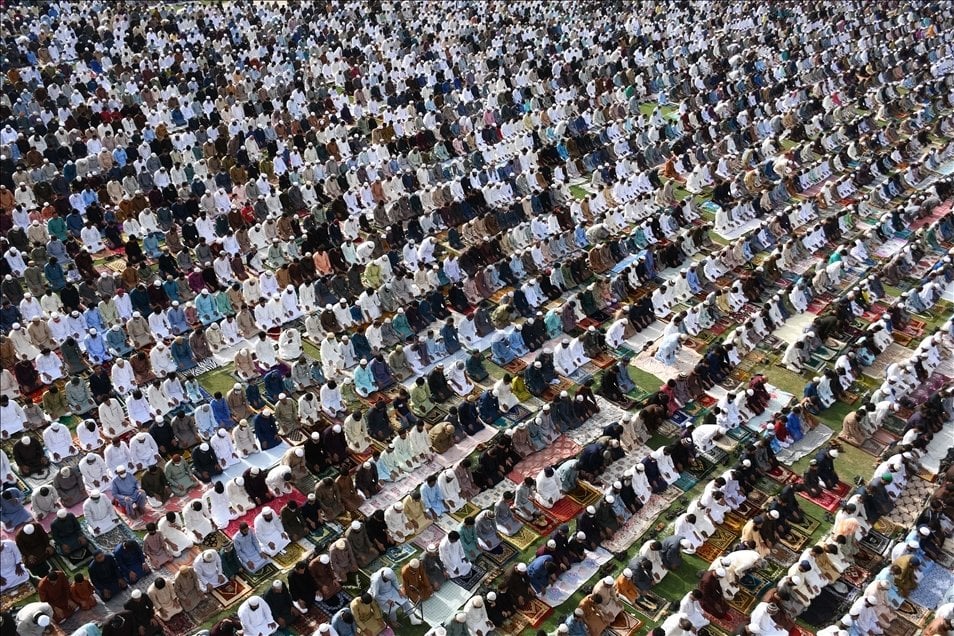 Bayram namazı ne zaman, saat kaçta kılınacak? 2023 il il Ramazan Bayramı namaz vakitleri